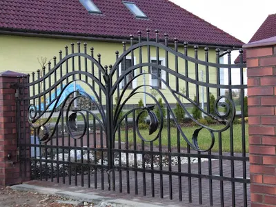 Pracownia Kowalska: Bramy, Balustrady, Ogrodzenia, Metaloplastyka